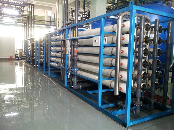 超純水設(shè)備為什么會出水PH值偏低